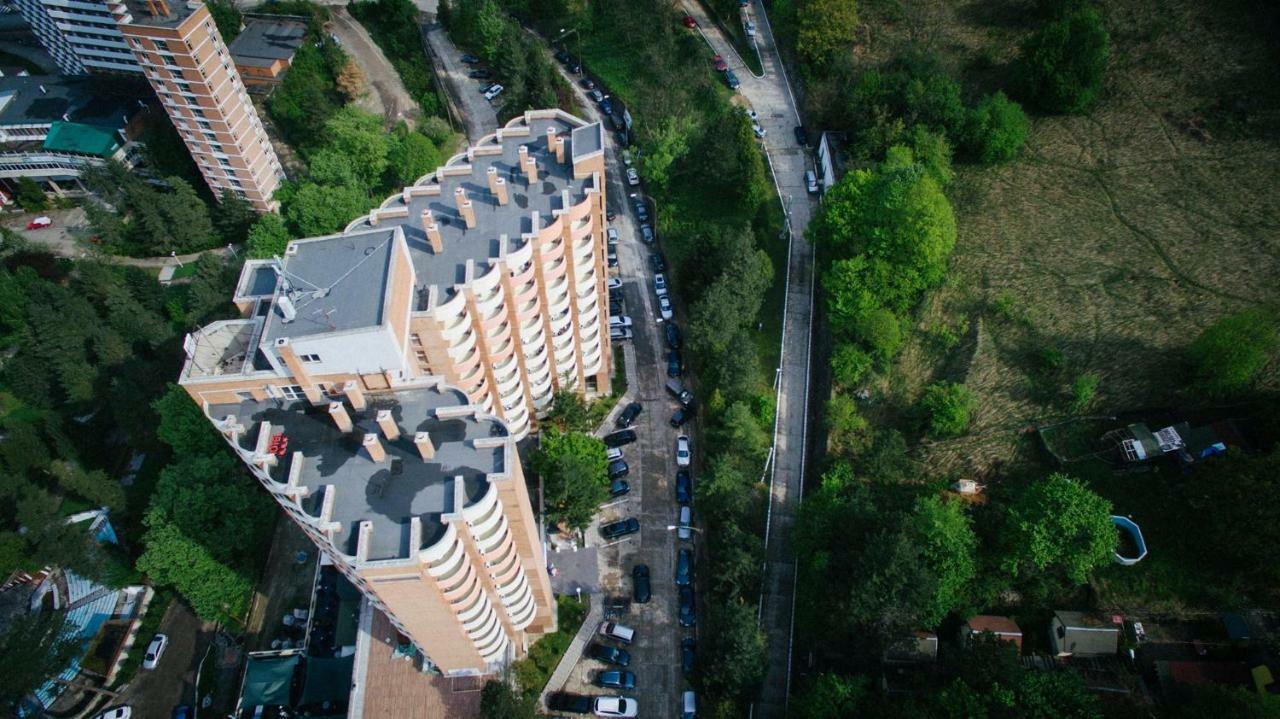 Appartement Garsoniera Aleea Trandafirilor à Băile Herculane Extérieur photo